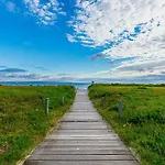 Seeschloss, App 01, Direkt An Der Strandpromenade, Toplage *