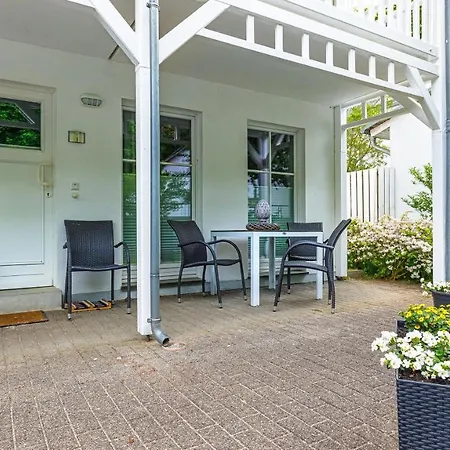 Seeschloss, App 01, Direkt An Der Strandpromenade, Toplage *